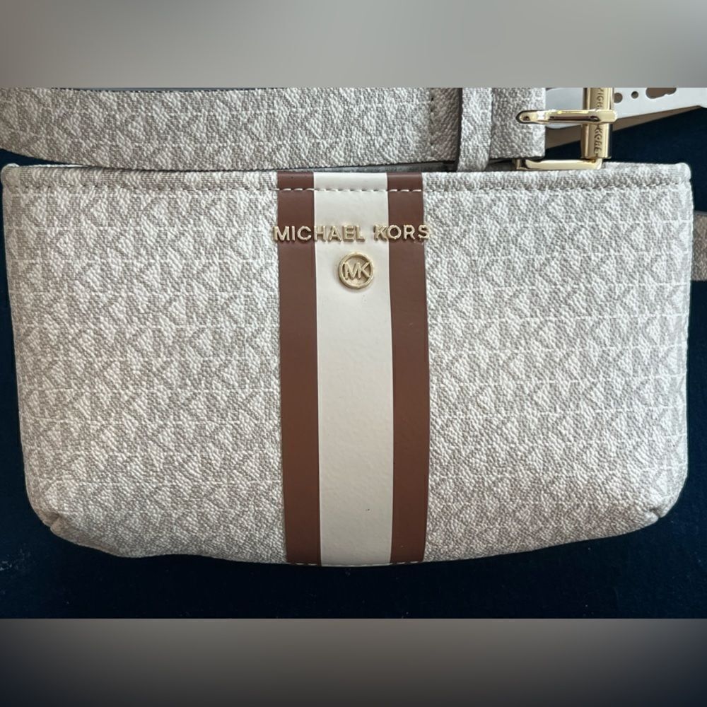 **"Michael Kors Jet Set Logo Stripe Waist Bag – Classic Beige/Brown"** - Picture 6 of 10